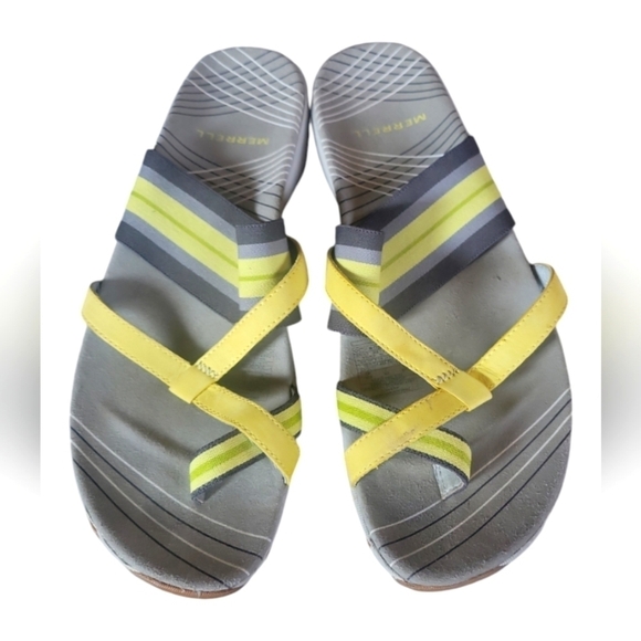 Merrell Zinnia Elastic Gore Criss-cross Straps Slip Resistant Comfort Sandals 9 - Picture 1 of 8
